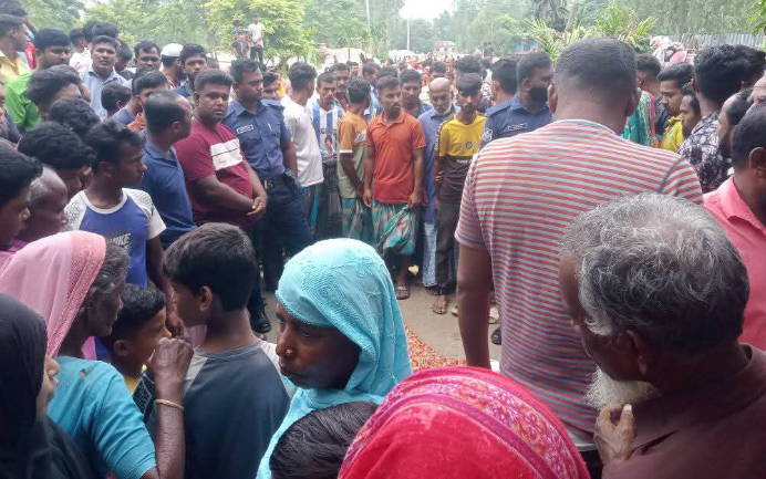 তেঁতুলিয়ায় যুবকের রহস্যজনক মৃত্যু! মরদেহ পড়ে ছিল বাড়ির পাশে