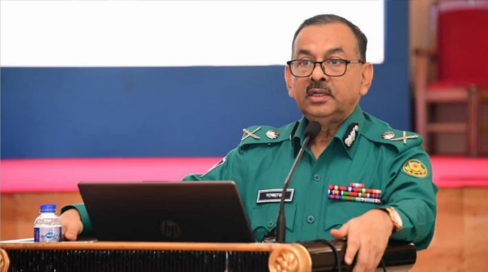 দুর্ভোগ এড়াতে ৯১ স্থানে সভা-সমাবেশ করার অনুরোধ ডিএমপি কমিশনারের