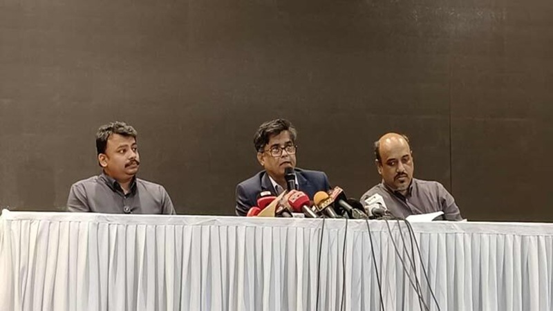 বিনা ভিসায় পাকিস্তান সফর করতে পারবেন অফিশিয়াল ও কূটনৈতিক পাসপোর্টধারীরা