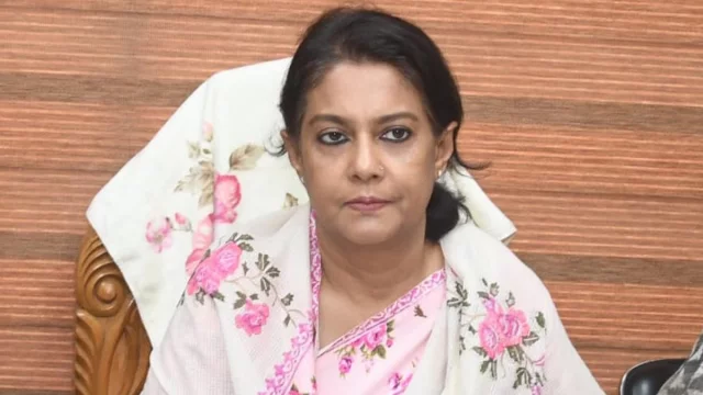 মন্ত্রী-এমপিদের প্লট দিতে গিয়ে রাজউক ক্ষতির মুখে পড়েছে: পরিবেশ উপদেষ্টা