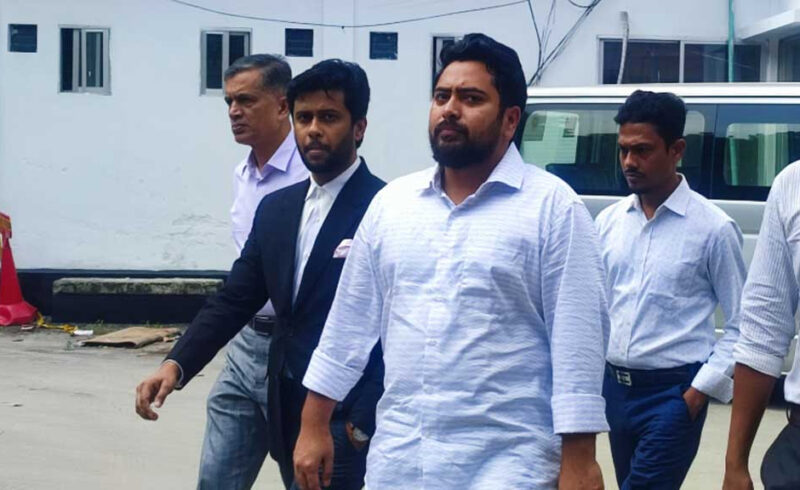 ট্রাইব্যুনালে দ্বিতীয় দিনের সাক্ষ্য দিচ্ছেন নাহিদ ইসলাম