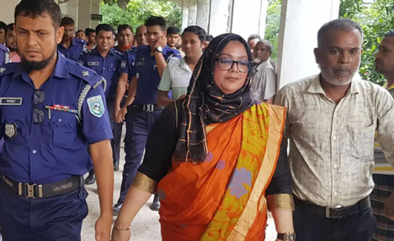 সাংবাদিক নির্যাতন মামলায় কারাগারে কুড়িগ্রামের সাবেক ডিসি সুলতানা