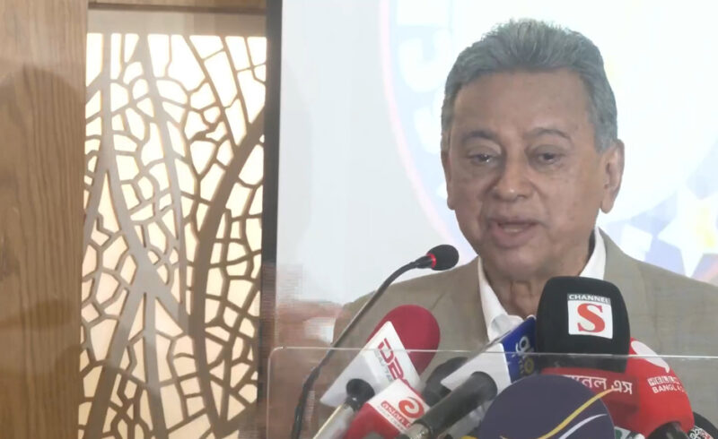 একদল মুক্তিযুদ্ধ বিক্রি করেছে, আরেক দল বিক্রি করছে চব্বিশের অভ্যুত্থান: আমীর খসরু