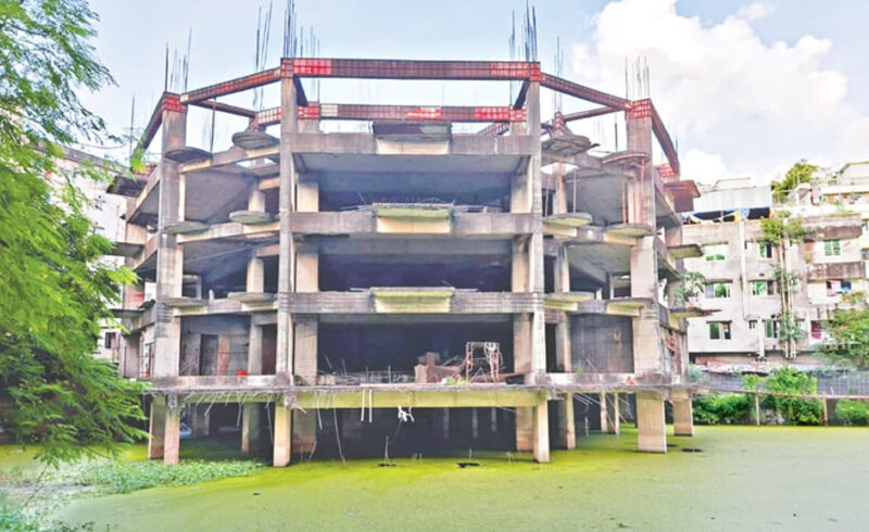 বারিধারায় প্রবাসীকল্যাণ মন্ত্রণালয়ের প্রকল্প: ২৭ কোটির অপচয়, নতুন করে ৫০ কোটি টাকার উদ্যোগ