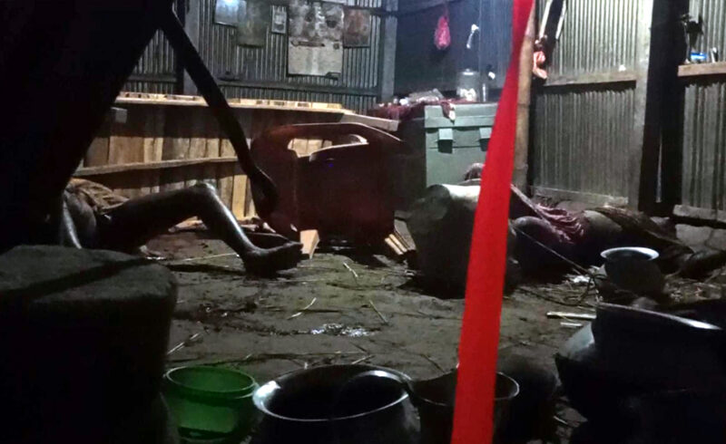 ঠাকুরগাঁওয়ে ঘর থেকে মা-মেয়ের অর্ধগলিত লাশ উদ্ধার