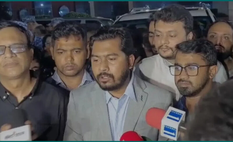 নুরের অভিযোগ, হাসিনার সময়ও আইনশৃঙ্খলাবাহিনীর এমন হামলা হয়নি