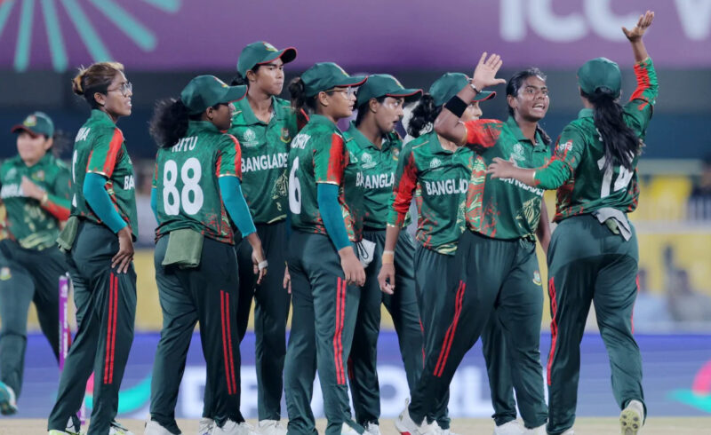 বেতন বাড়ল নারী ক্রিকেটারদের, সর্বোচ্চ পাচ্ছেন ১ লাখ ৬০ হাজার টাকা