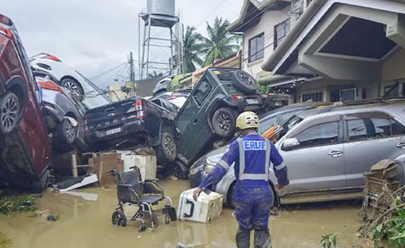 টাইফুন কালমেগির তাণ্ডবে ফিলিপাইনে ২৬ জনের মৃত্যু