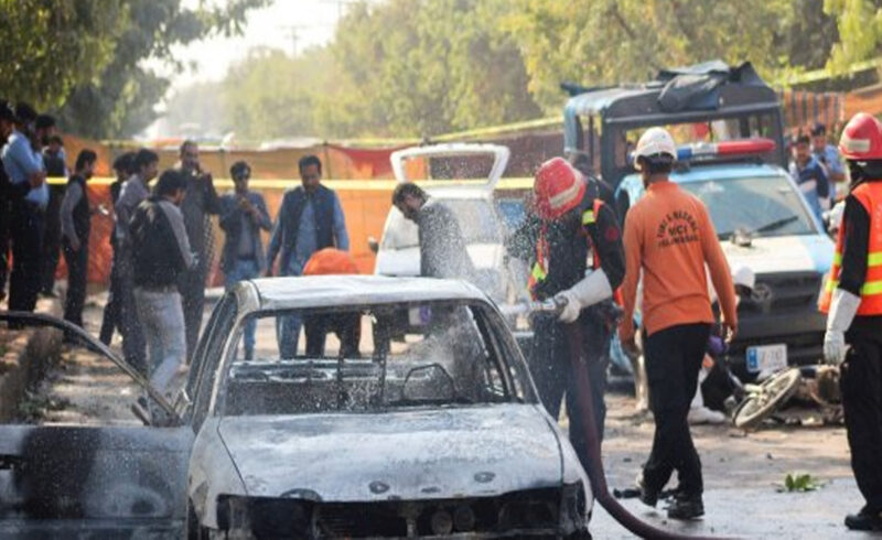 ‘আমরা যুদ্ধাবস্থায় আছি’, ইসলামাবাদে আত্মঘাতী হামলার পর ভারতকে দায়ী করল পাকিস্তান