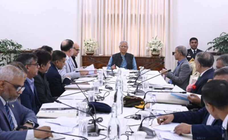 নির্বাচনকে ঘিরে সাইবার নিরাপত্তা জোরদারের নির্দেশ প্রধান উপদেষ্টার