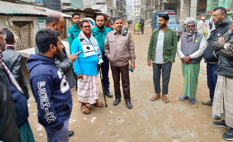 হাজারীবাগে মুফতি জসিম উদ্দিনের পাশে বিস্ফোরণ, পুলিশ বলছে পটকা